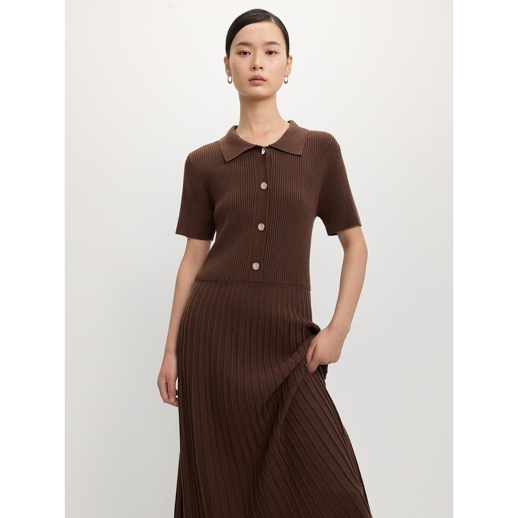 เดรสดีเทลพลีทติดกระดุม / Buttoned Pleat Knit Dress รูปที่ 6