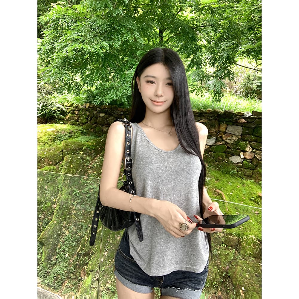 <Moses Queen> เสื้อกล้ามสายเดี่ยวผ้าไหมน้ำแข็งสีขาว รุ่นบางสำหรับหน้าร้อน ใส่เย็นสบายไม่มีแขน รูปที่ 6