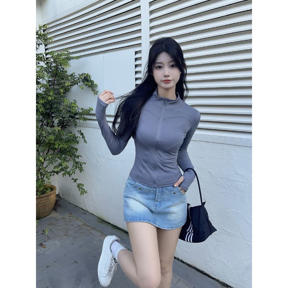 จากไทย เสื้อแจ็คเก็ตกีฬาแขนยาว มีซิป คอสูง ผ้าแห้งไว กันแดด ใส่วิ่ง ฟิตเนส โยคะ สปอร์ตแวร์ รูปที่ 8