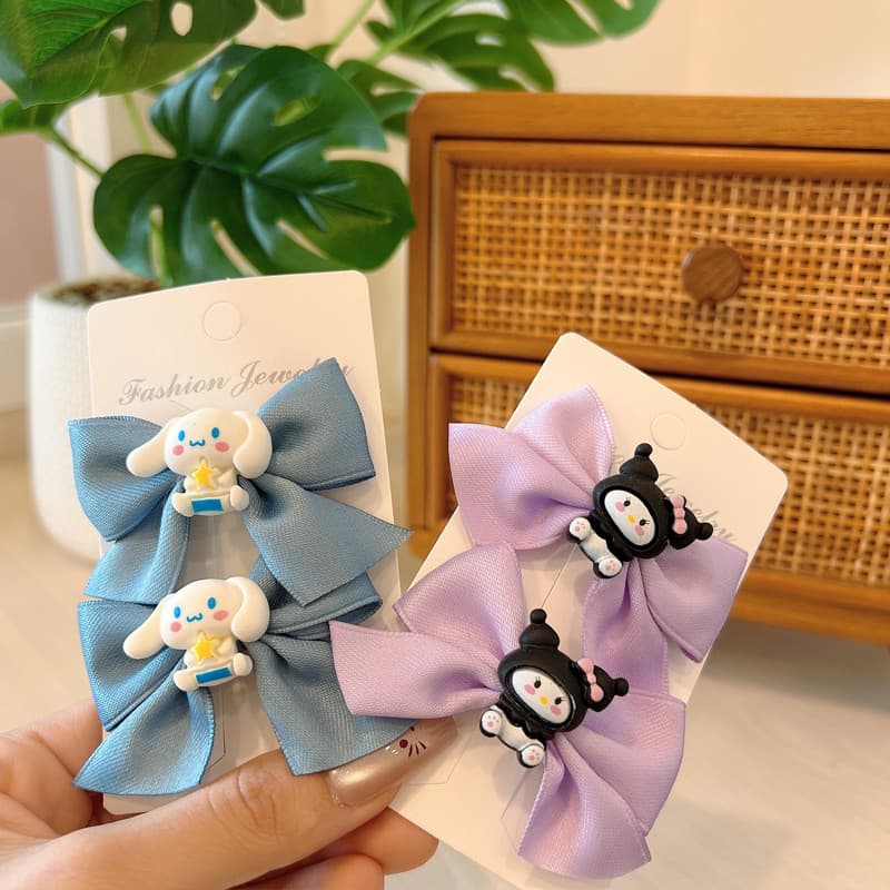 กิ๊บติดผมโบว์น่ารัก ชุด 2 ชิ้น เหมาะสำหรับเด็กผู้หญิง ตกแต่งด้วยลายการ์ตูนน่ารักๆ เป็นของขวัญที่ยอดเยี่ยม รูปที่ 3
