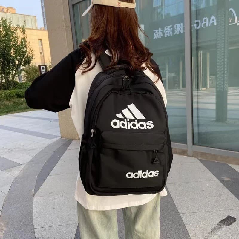 Adidasสไตล์ใหม่กระเป๋าเป้สะพายหลังกระเป๋าเป้สะพายหลังลำลองสำหรับบุรุษและสตรี P339 -2 รูปที่ 1