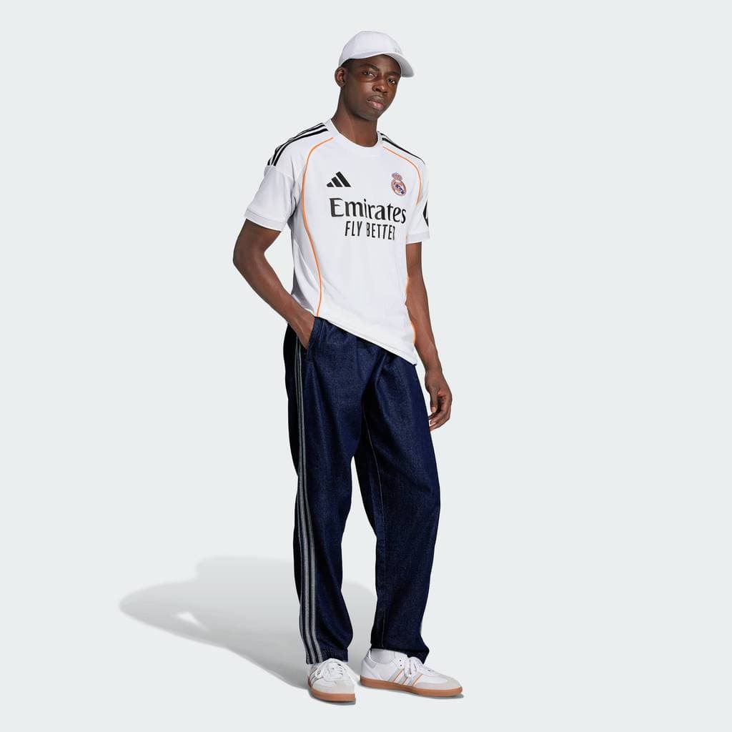 adidas ฟุตบอล เสื้อฟุตบอลชุดเหย้า Real Madrid 25/26 ผู้ชาย สีขาว JJ1931 รูปที่ 3