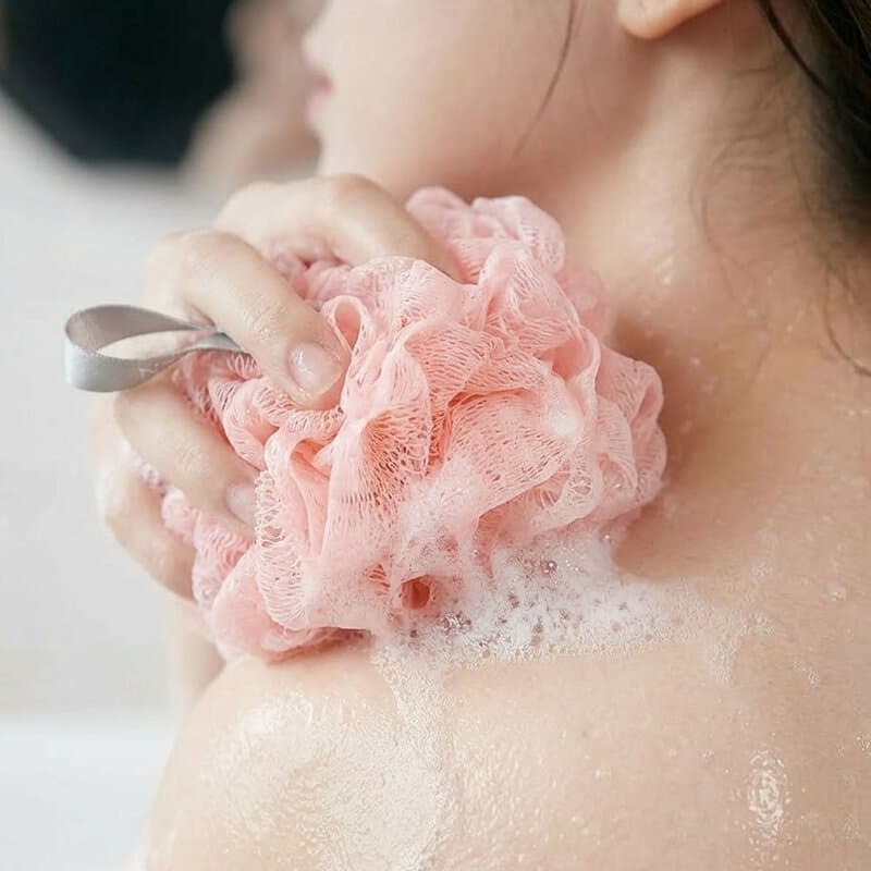 KVY Super Soft Lace Bath Ball เควีวาย ใยขัดผิวกายสำหรับอาบน้ำ (Pink/White/Blue & White/Pink & White/Blue) รูปที่ 7