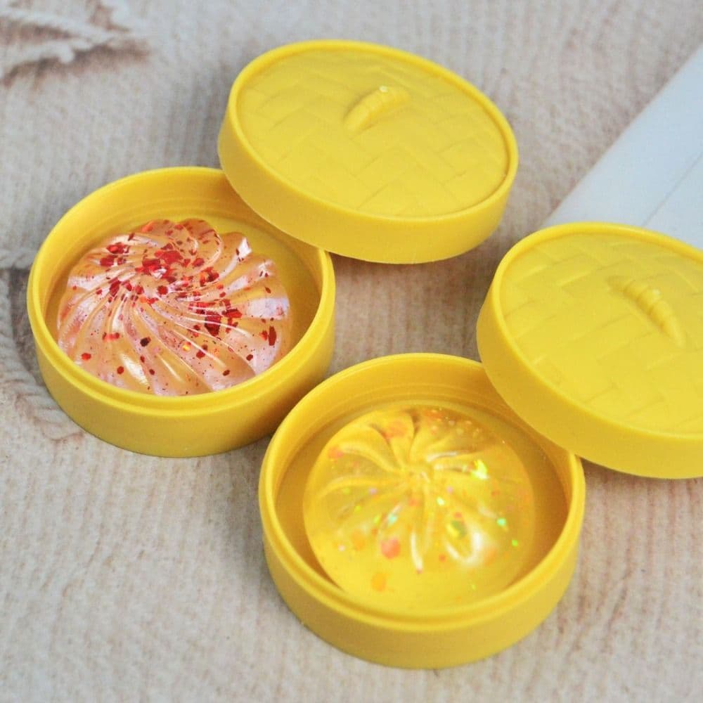 SHANHAI Mini เกี๊ยว Squishy, Squeezable อาหารรูปร่าง Squishy คริสตัล Bun, Prank ของเล่น Steamer Pinch นุ่มน่ารัก Fidget Sensory ของเล่นเด็กของเล่น รูปที่ 5