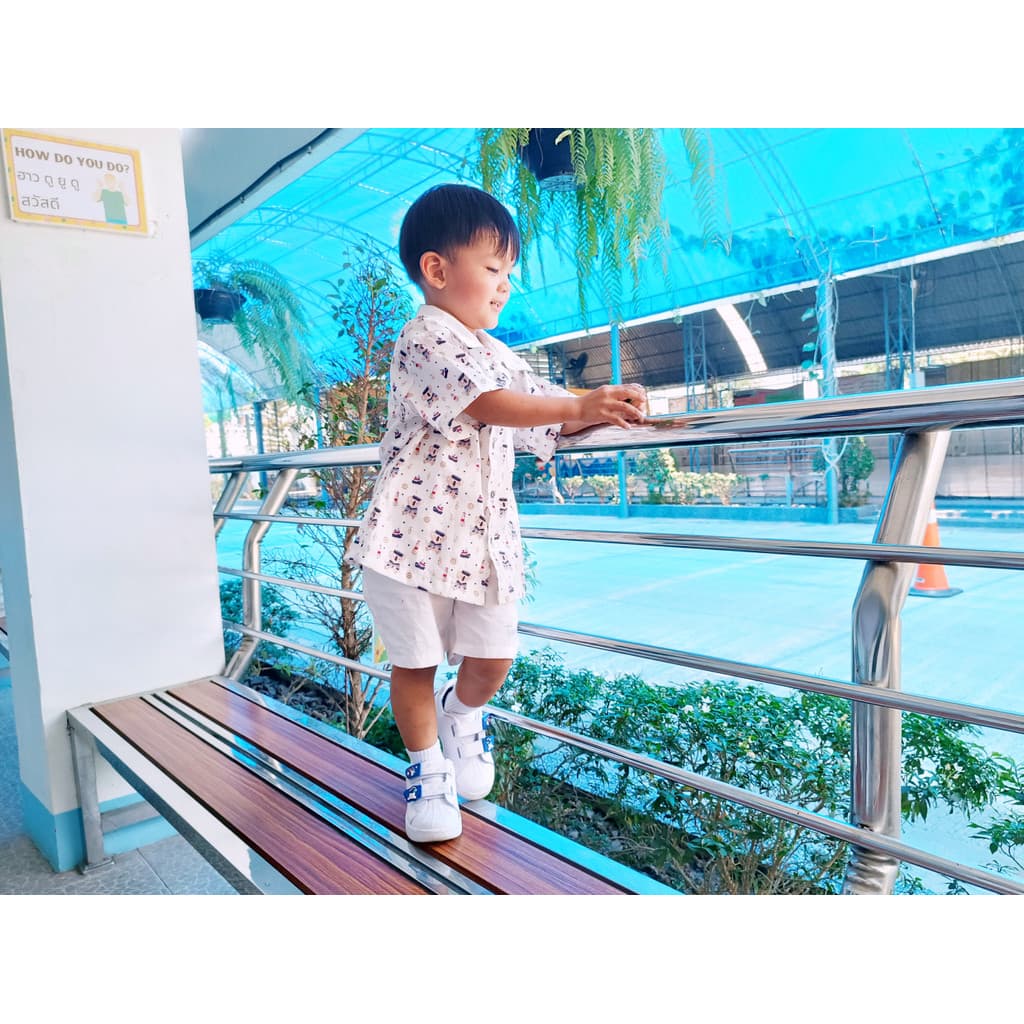 Bata บาจา รองเท้านักเรียนพละ ช่วงอายุ 5 - 9 ปี สายปรับระดับได้ สำหรับเด็กผู้ชาย รุ่น Galaxy สีขาว รหัส 3411902 รูปที่ 3
