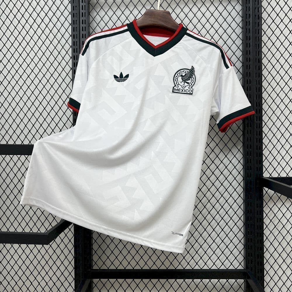 เสื้อฟุตบอลทีมชาติเม็กซิโก 2026 แบบแฟนเอดิชัน สำหรับบ้านและนอกบ้าน รูปที่ 7
