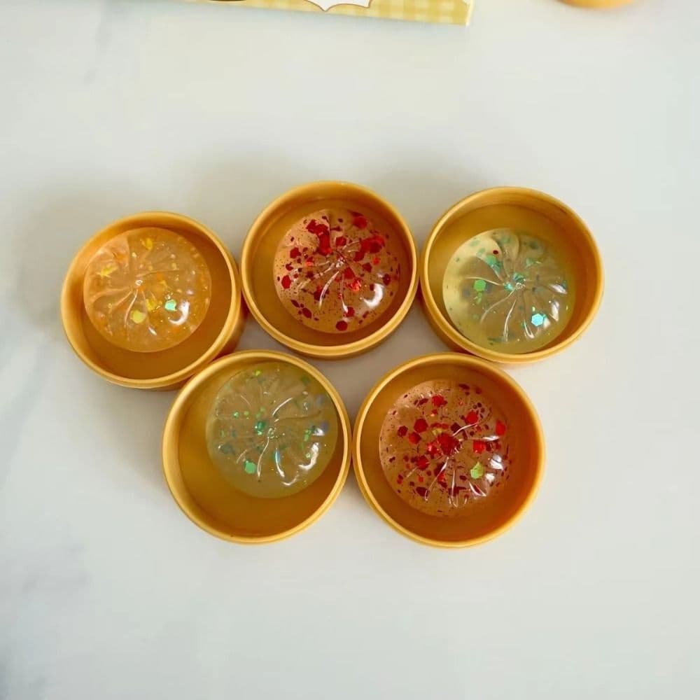 SHANHAI Mini เกี๊ยว Squishy, Squeezable อาหารรูปร่าง Squishy คริสตัล Bun, Prank ของเล่น Steamer Pinch นุ่มน่ารัก Fidget Sensory ของเล่นเด็กของเล่น รูปที่ 4