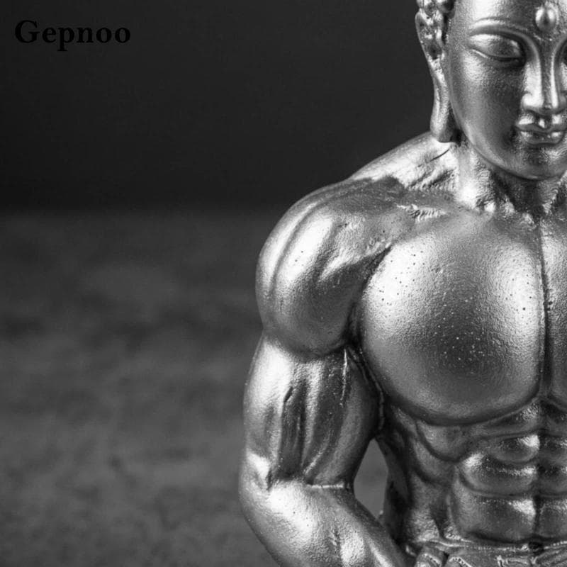 Muscle Buddha การออกแบบสร้างสรรค์เครื่องประดับพระพุทธรูปกล้ามเนื้อเซนรูปปั้นพระพุทธรูปกล้ามเนื้อมือแกะสลักพรีเมี่ยมหัตถกรรมสําหรับนักเพาะกาย, โต๊ะทํางาน, ห้องนั รูปที่ 6