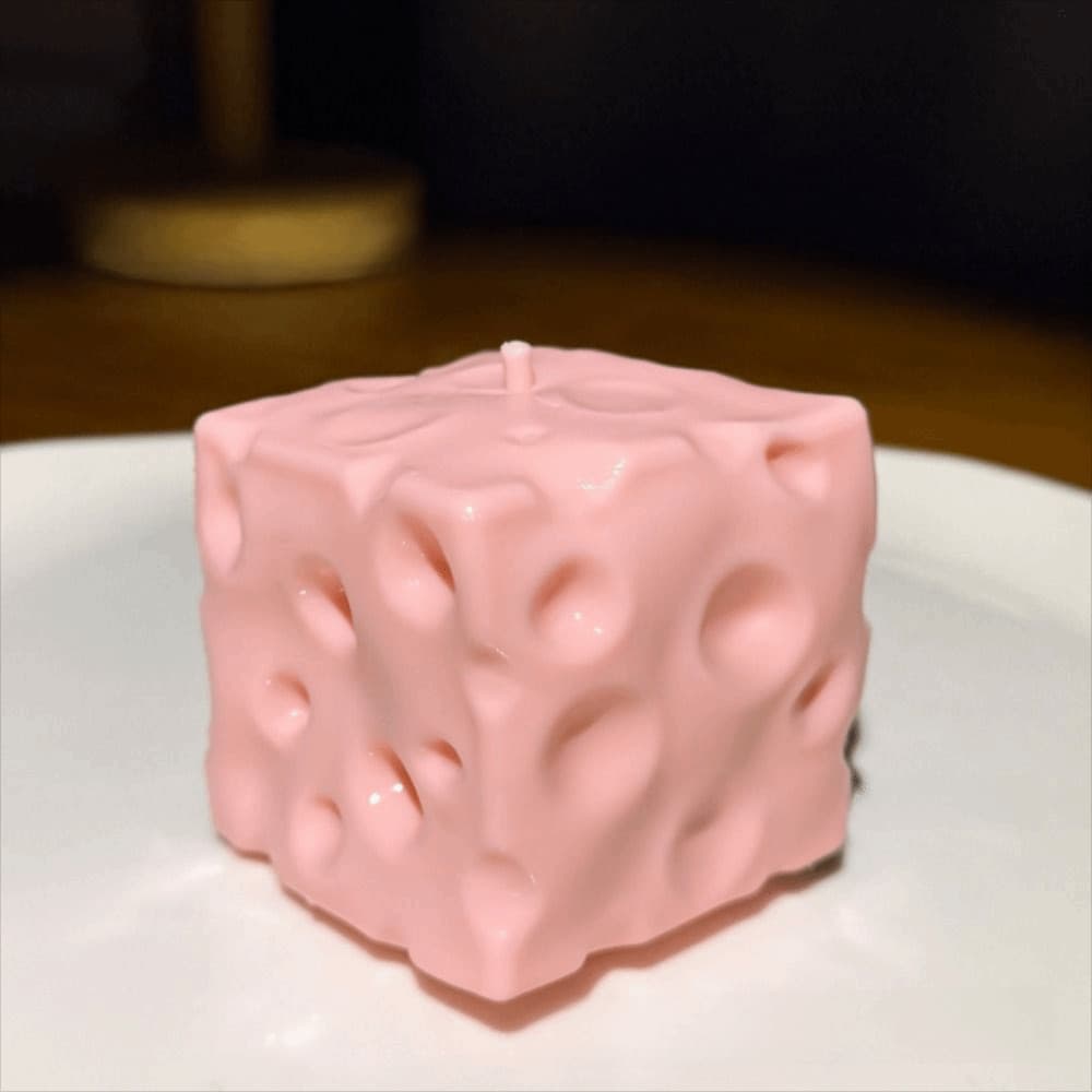 IRRA Jumbo Cheese Cube Stress Ball, Squishy Texture Anti-Stress Cheese Pinch ของเล่นนวดรูปร่างได้ Non-Bounce ASMR Sensory Stress ของขวัญวันเกิด รูปที่ 4