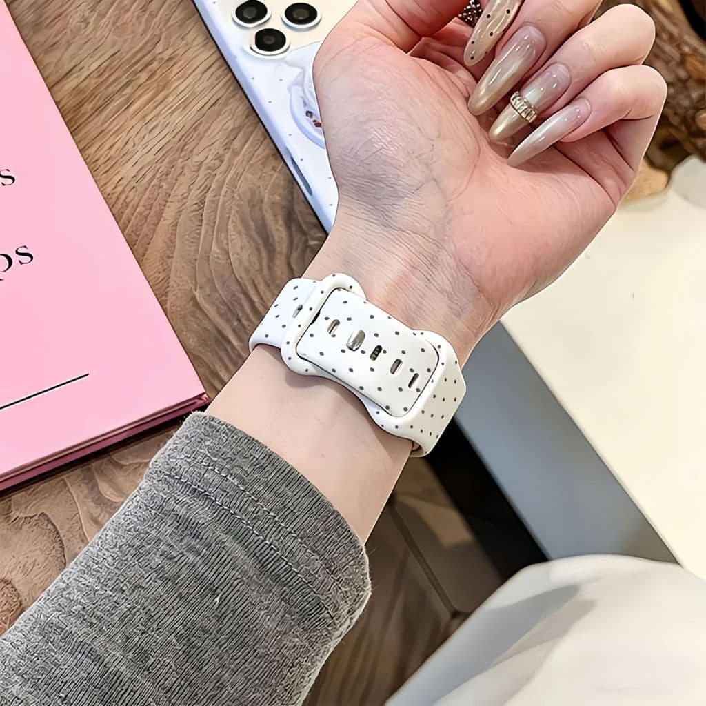 ลายจุดสีขาวเหมาะสําหรับ iwatchs11/10 สาย Apple Watch SE ซิลิโคน Applewatchs9/8/7 รูปที่ 2