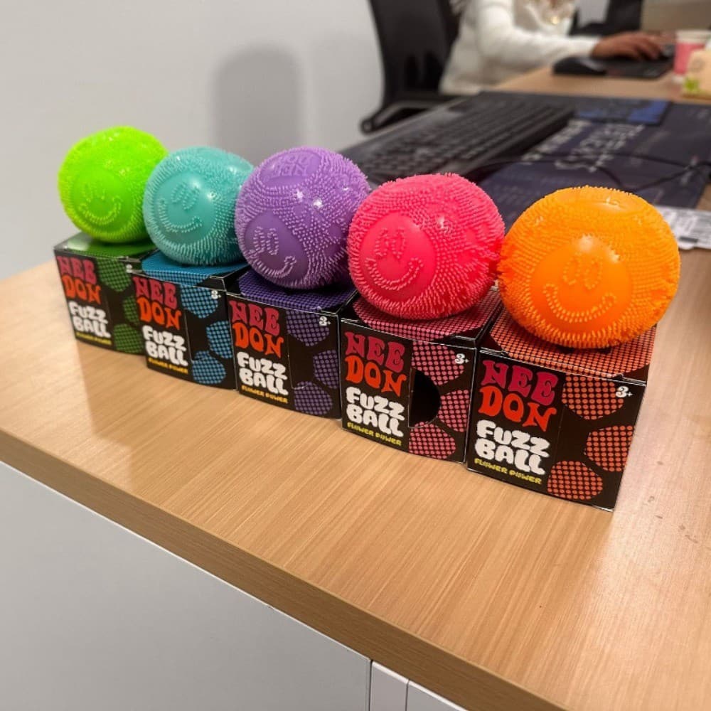 NeeDoh Fuzz Ball Squishy ของเล่น Soft Fuzzy Squeeze Ball ที่มีประสิทธิภาพความเครียดบรรเทาแบบพกพา Sensory Fidget ของเล่น รูปที่ 5