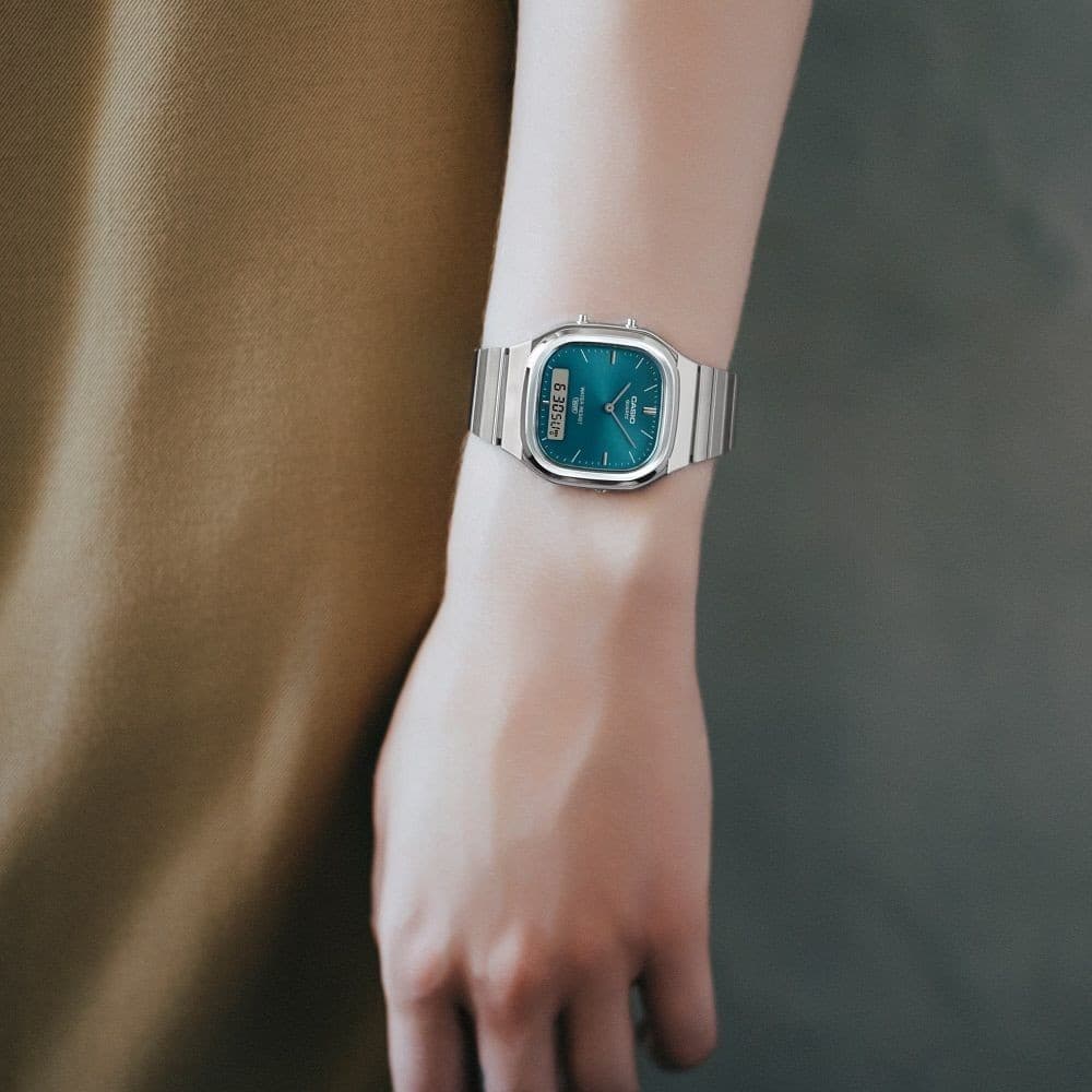 CASIO นาฬิกาข้อมือ CASIO รุ่น AQ-240E-3ADF สายสเตนเลส สีเขียวน้ำทะเล รูปที่ 3