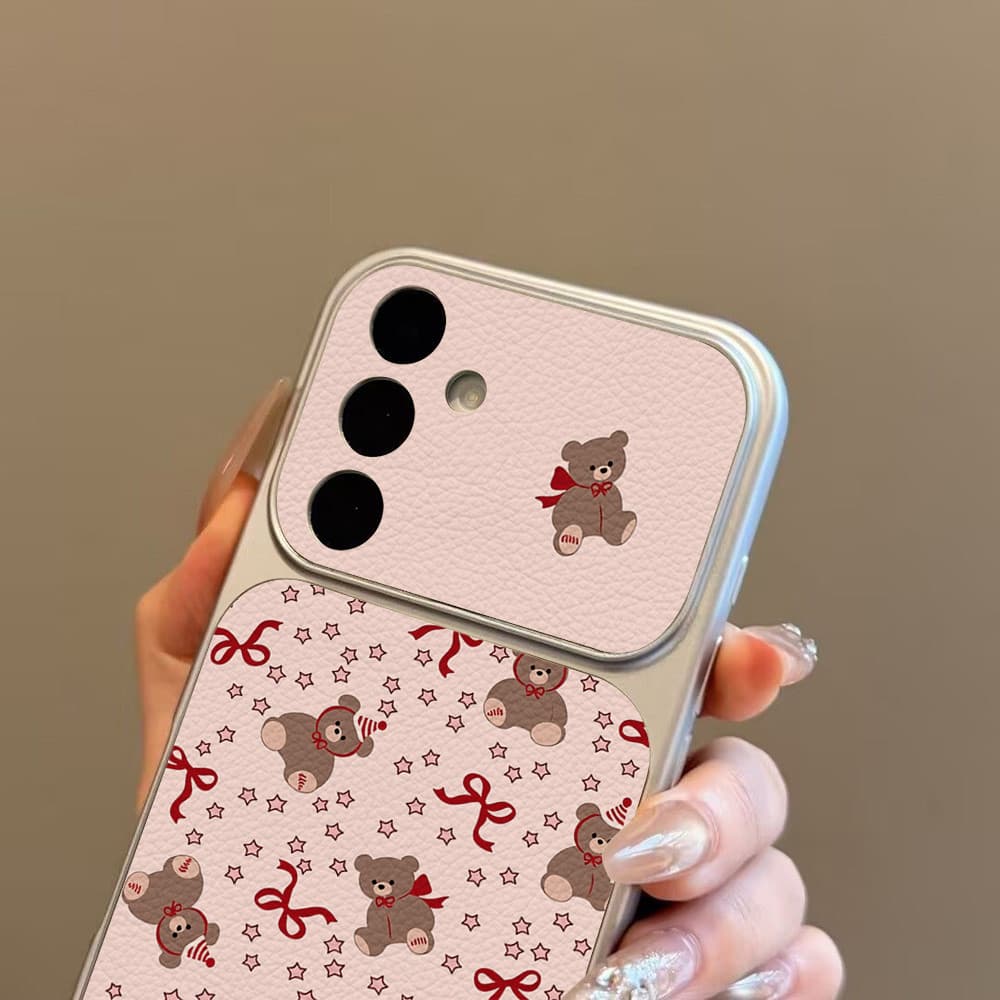 ตุ๊กตาหมีติดโบว์ เคส For Samsung S26 A07 A17 A27 A37 A57 A56 A36 A06 A16 A35 A55 A15 เคสโทรศัพท์หนังแกะ เคสโทรศัพท์ รูปที่ 4