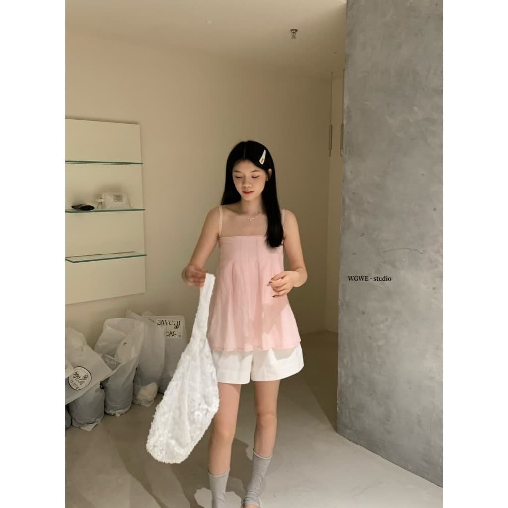 W9432 เสื้อสายเดี่ยว แต่งสายลูกไม้ งานเก๋มากๆค่า ผ้าดีใส่สบาย แฟชั่นเกาหลี TAG WG.WE รูปที่ 5