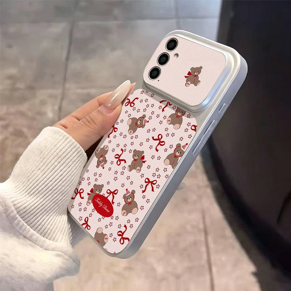 ตุ๊กตาหมีติดโบว์ เคส For Samsung S26 A07 A17 A27 A37 A57 A56 A36 A06 A16 A35 A55 A15 เคสโทรศัพท์หนังแกะ เคสโทรศัพท์ รูปที่ 7