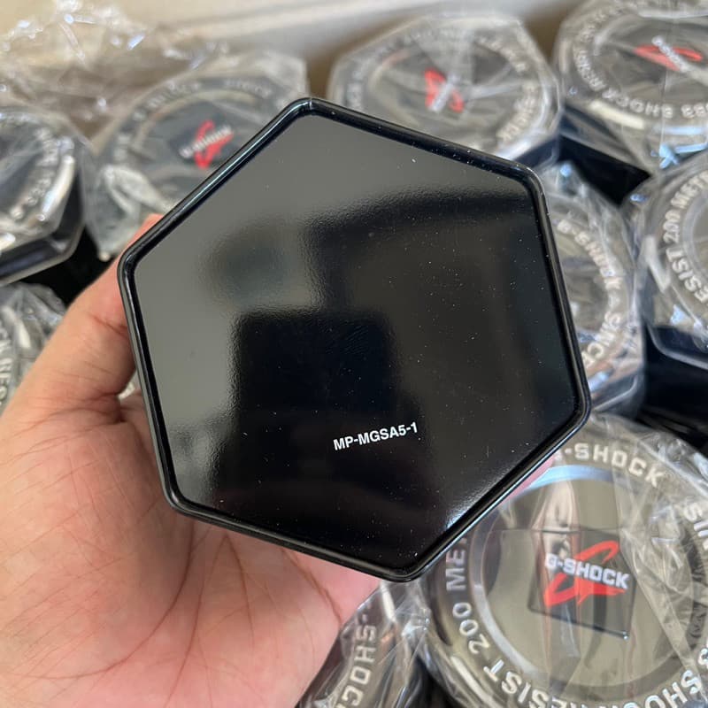 กล่องนาฬิกาเหล็ก G-SHOCK ของแท้ CASIO | Original Casio Watch Box สำหรับเก็บนาฬิกา G-SHOCK ใส่ของขวัญ เก็บสะสม รูปที่ 9