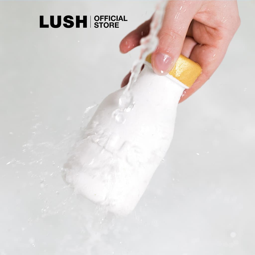 LUSH บับเบิ้ลบ็อทเทิล บับเบิ้ลบาธ บาร์ ตีฟอง ในอ่างอาบน้ำ ใช้ซ้ำได้ MILKY BATH REUSABLE BUBBLE BOTTLE 190g รูปที่ 2