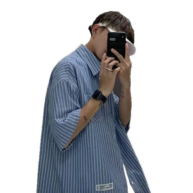 MNO.9 Shirt C160 เสื้อเชิ้ตOversize เสื้อเชิ๊ตคอปก ลายเส้น มีกระเป๋าหน้าเชิ๊ตชาย Man ผู้ชาย Clothing ขาว เทา และฟ้า รูปที่ 4