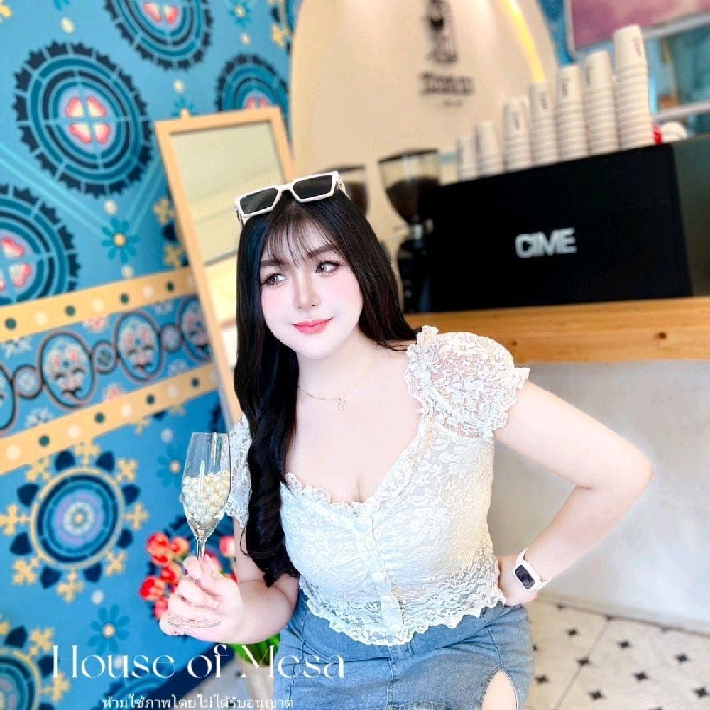 SEXYDOLL LACE CROP เสื้อครอปลูกไม้ซีทรูแขนตุ๊กตา รูปที่ 7