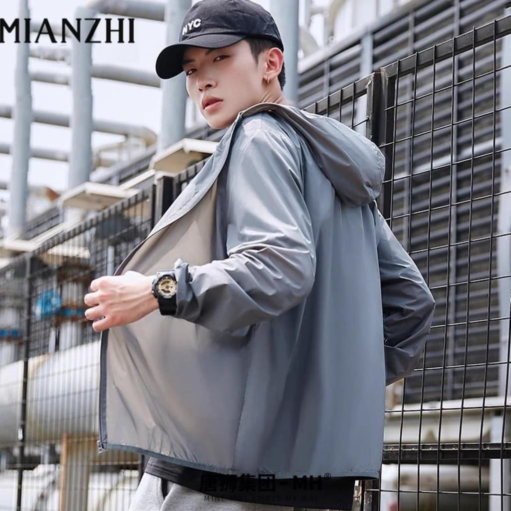 MIANZHI ส่งจากกรุงเทพฯ เสื้อกันแดดผ้าเย็นเหมือนไหมน้ำแข็ง ผู้ชายและผู้หญิง เสื้อคลุมกันแดดมีฮู้ดไซส์ใหญ่หลวม กันน้ำกันฝน ผ้ากันแดดคุณภาพสูง รูปที่ 6
