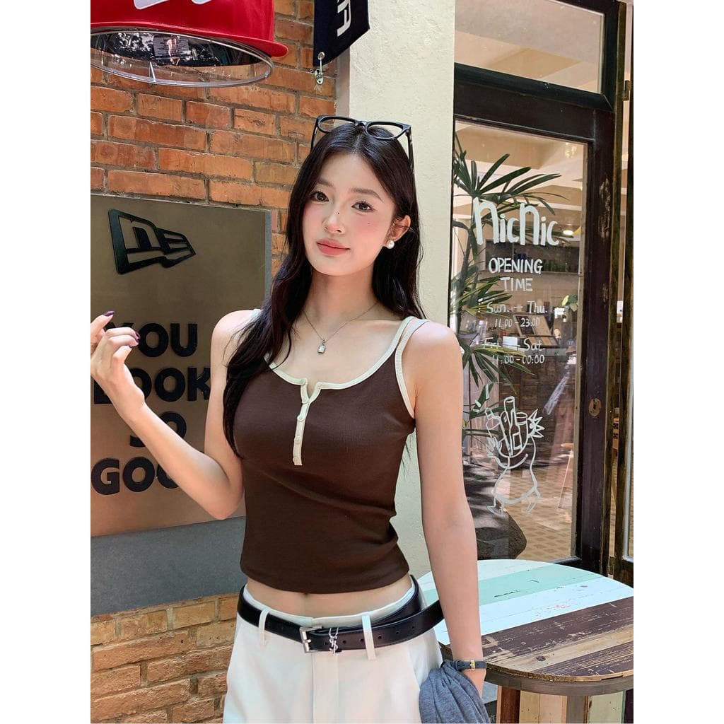 MUDO เสื้อกล้ามสายเดี่ยวสีตัดโดดเด่น สไตล์เกาหลีหวานเซ็กซี่ คอกลมปุ่ม ทรงกระชับดูผอม ผ้าถักนุ่มสบาย ซ่อนเนื้อ #1010 รูปที่ 4
