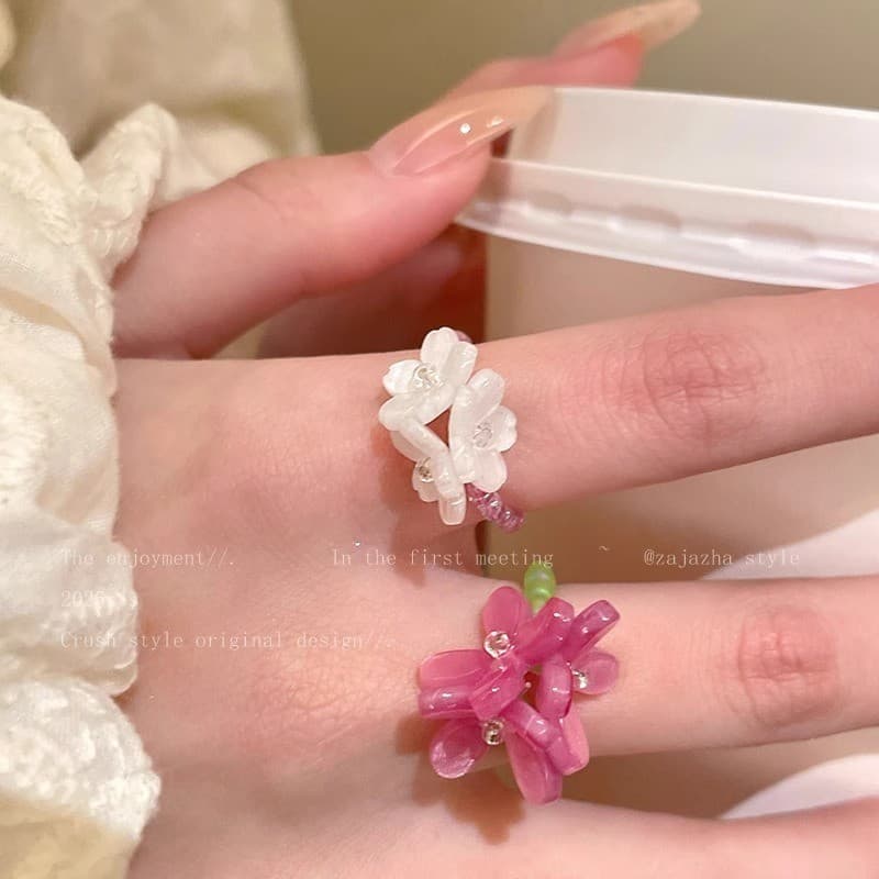 Fashion แหวน y2k ดอกไม้ ins สำหรับผู้หญิง น่ารัก หวาน สไตล์เกาหลี แนววินเทจ สเตนเลส สไตล์มินิมอล รูปที่ 2