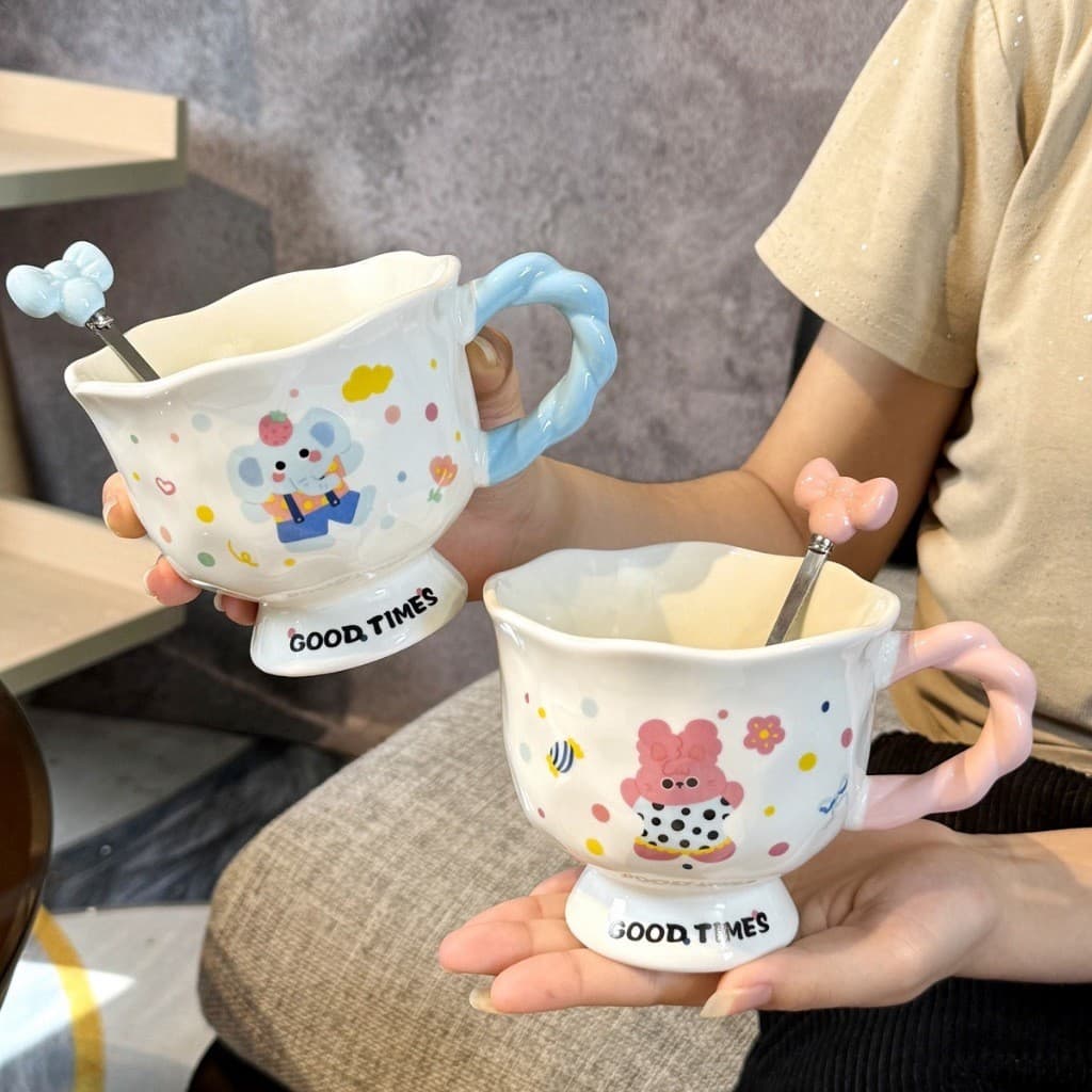 ถ้วยน้ํา ถ้วยกาแฟ ถ้วยนมน่ารัก แก้วลายกระต่าย ลายช้างน่ารัก มูลค่าสูงถ้วยเซรามิกถ้วยน้ําคู่สาวของขวัญวันเกิดของที่ระลึก รูปที่ 1