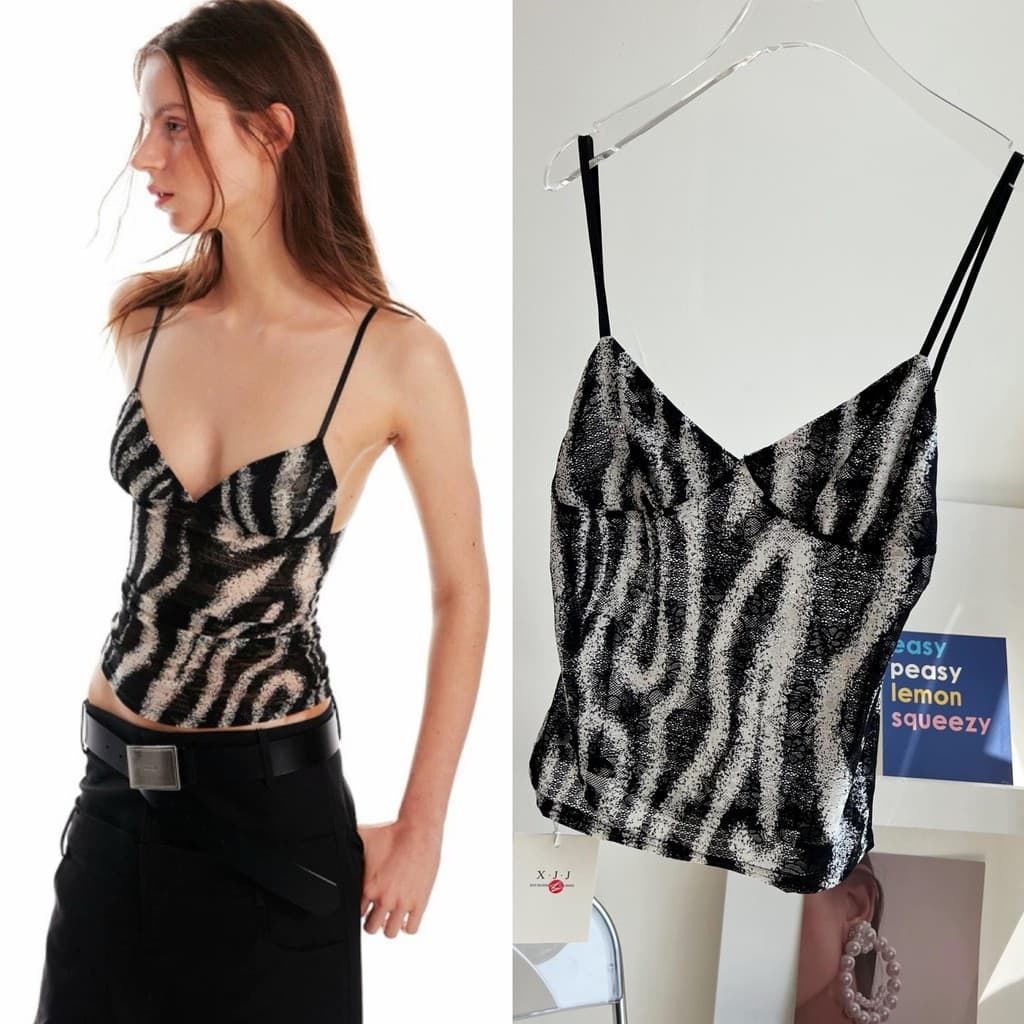 77UNI Tank 7034 Zebra-stripe suspender เสื้อสายเดี่ยวลายม้าลายสีดำผ้าซีทรู ช่วงอกผ้า2ชั้น รูปที่ 2