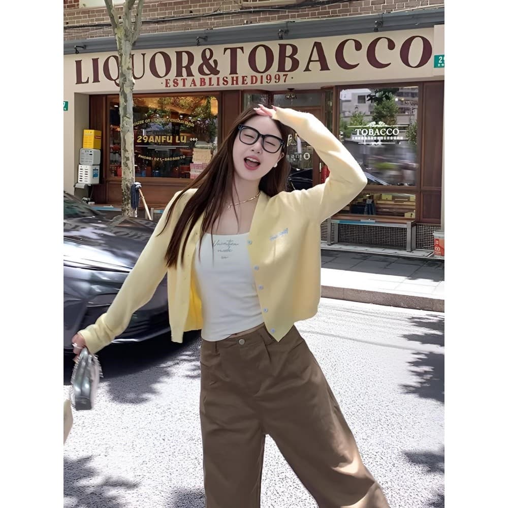 Vogue เสื้อคาร์ดิแกรนแขนยาว ผ้าไหมพรม สีน่ารักใส่สบาย เกาหลีมาก รูปที่ 6