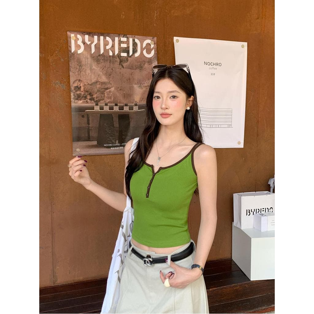 MUDO เสื้อกล้ามสายเดี่ยวสีตัดโดดเด่น สไตล์เกาหลีหวานเซ็กซี่ คอกลมปุ่ม ทรงกระชับดูผอม ผ้าถักนุ่มสบาย ซ่อนเนื้อ #1010 รูปที่ 6