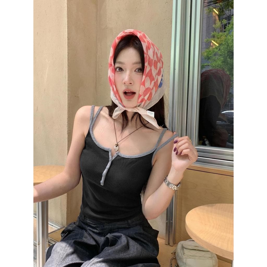 MUDO เสื้อกล้ามสายเดี่ยวสีตัดโดดเด่น สไตล์เกาหลีหวานเซ็กซี่ คอกลมปุ่ม ทรงกระชับดูผอม ผ้าถักนุ่มสบาย ซ่อนเนื้อ #1010 รูปที่ 8