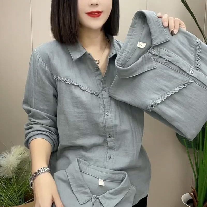 เสื้อโปโลแขนยาวลายลูกไม้ ทรงหลวม สบายตัวแต่ยังคงฟอร์มเรียบร้อย เหมาะสำหรับฤดูใบไม้ผลิและฤดูใบไม้ร่วง รูปที่ 1