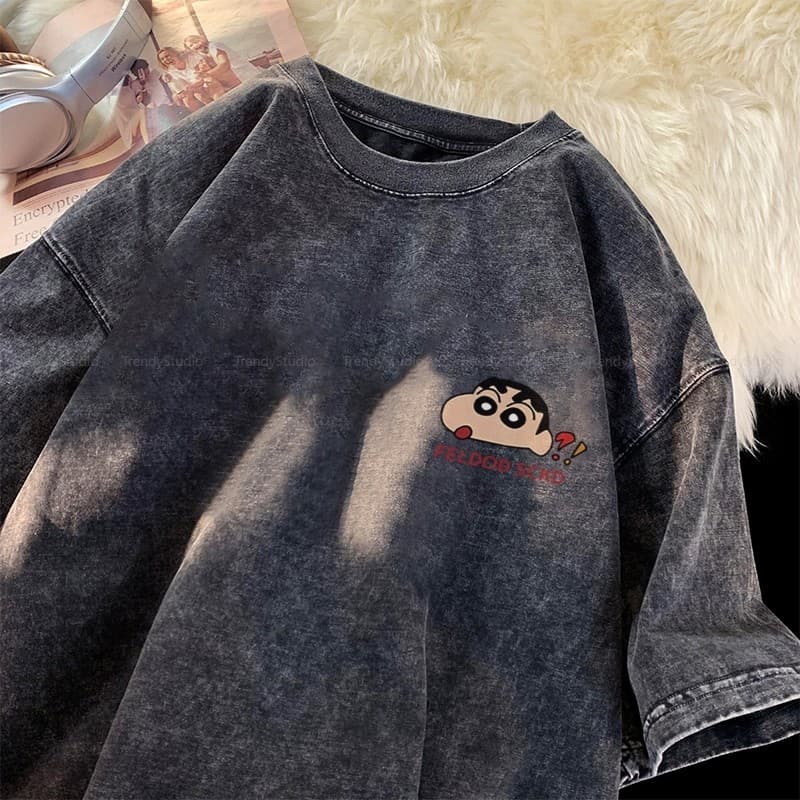 เสื้อยืดชินจัง เสื้อฟอก การ์ตูนน่ารักๆ ผ้าคอตตอน100% แฟชั่นหน้าร้อน oversize Washed T-shirt M-XXXL รูปที่ 2