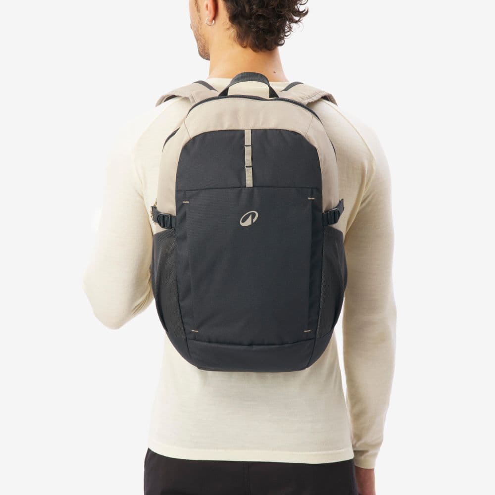 Decathlon Hiking Backpack 20 L กระเป๋าเป้เดินป่า ขนาด 20 ลิตร รุ่น Nh Arpenaz 100 รูปที่ 3