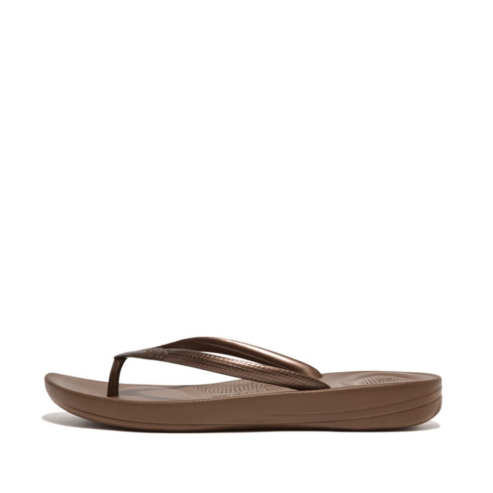FITFLOP IQUSHION รองเท้าแตะแบบหูหนีบผู้หญิง รุ่น E54-012 สี Bronze รูปที่ 2
