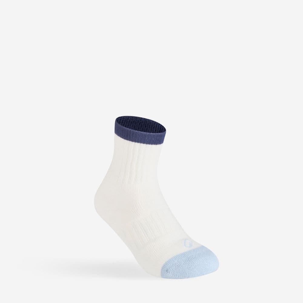 Decathlon Kids' Mid Sports Socks Rs 500 Tri-Pack ถุงเท้ากีฬาเด็กข้อกลาง รุ่น Rs 500 แพ็ค 3 คู่ - Beige/Purple/Green รูปที่ 2