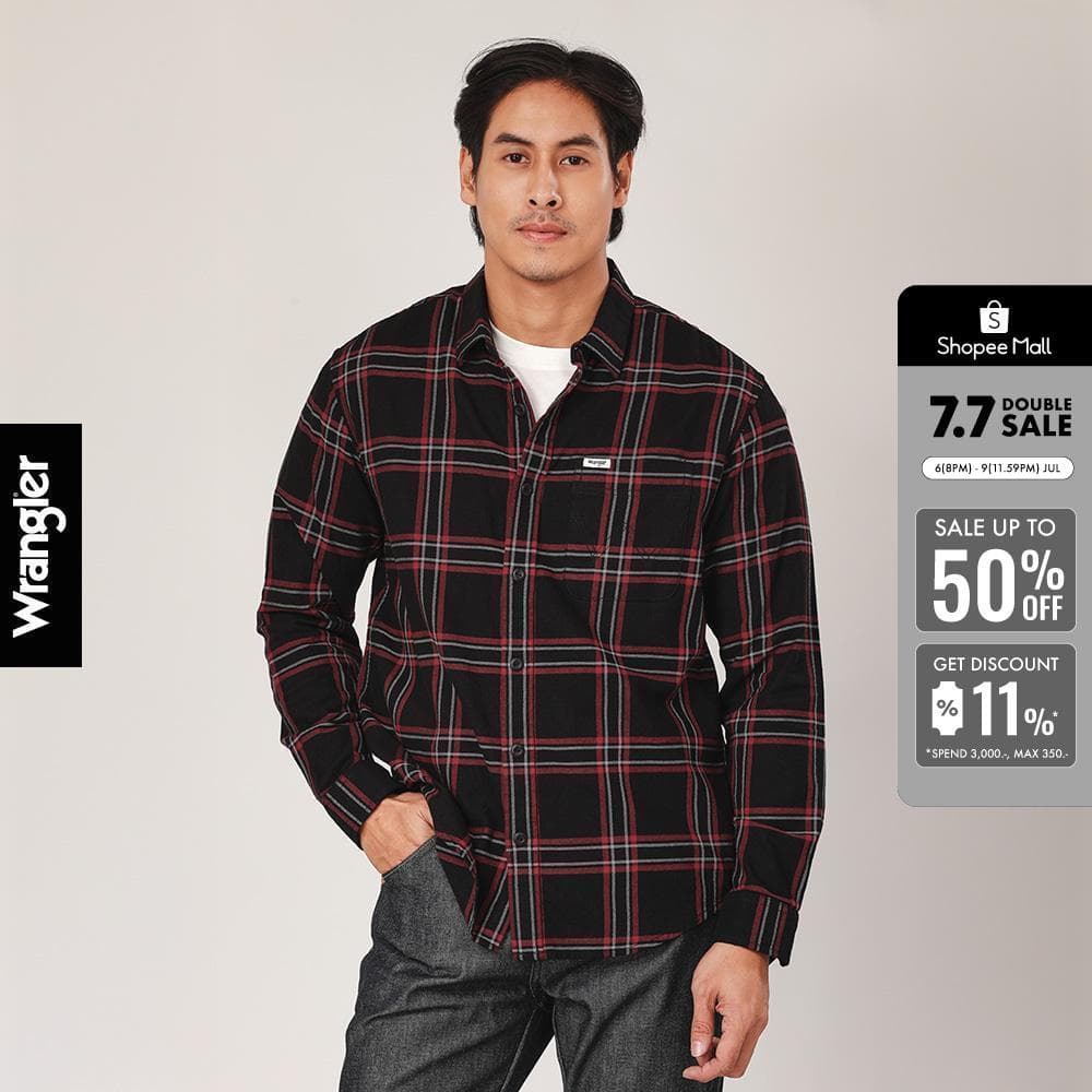 WRANGLER เสื้อเชิ้ตแขนยาวผู้ชาย รุ่น WR F425MSHLF55 สีดำ รูปที่ 1