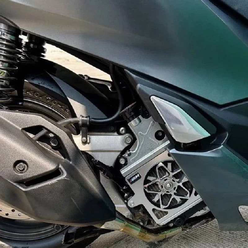 ฝาครอบไฟเลี้ยว 3D TYPE STAR ARM ARUMI SPINNER ฝาครอบหม้อน้ำ Vario160/PCX160 รูปที่ 3