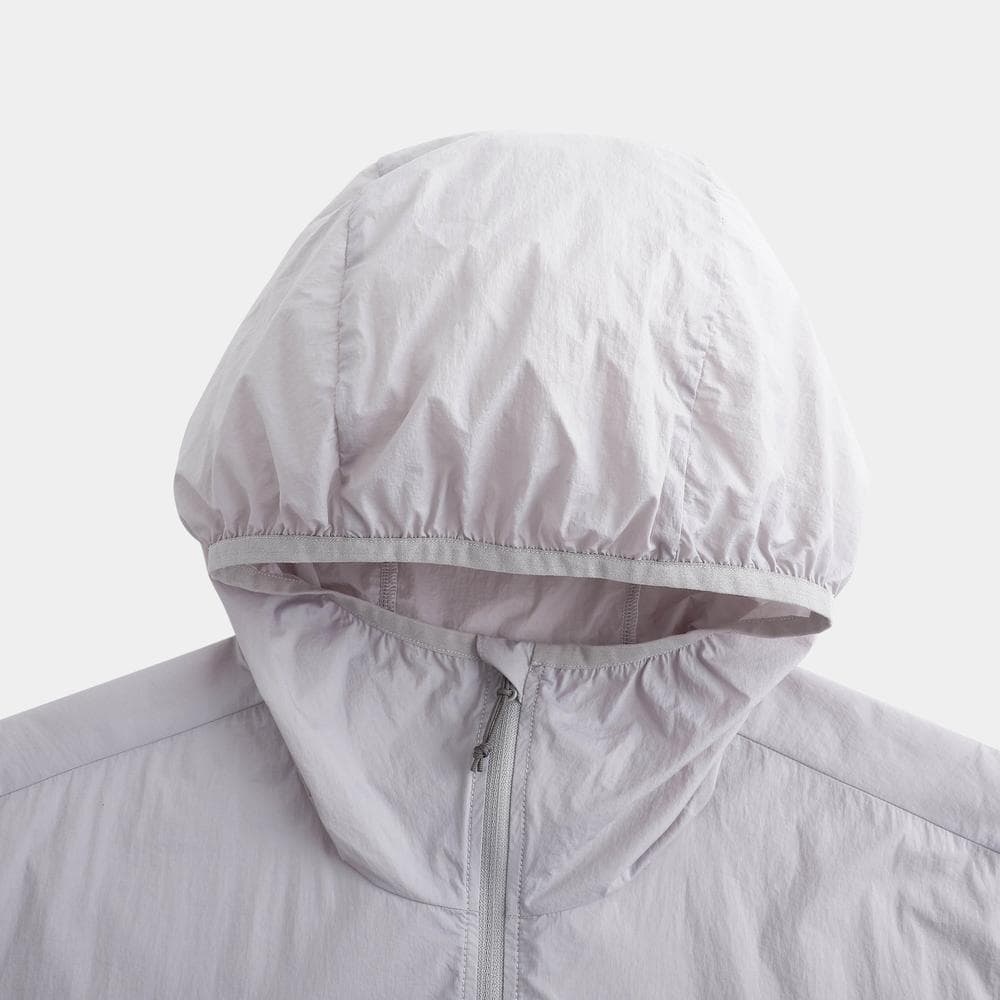 Decathlon Men Anti UV Helium 100 Jkt เสื้อแจ็คเก็ตป้องกันรังสียูวีดีไซน์ไร้ตะเข็บสำหรับผู้ชาย รุ่น Helium 100 - Grey รูปที่ 5