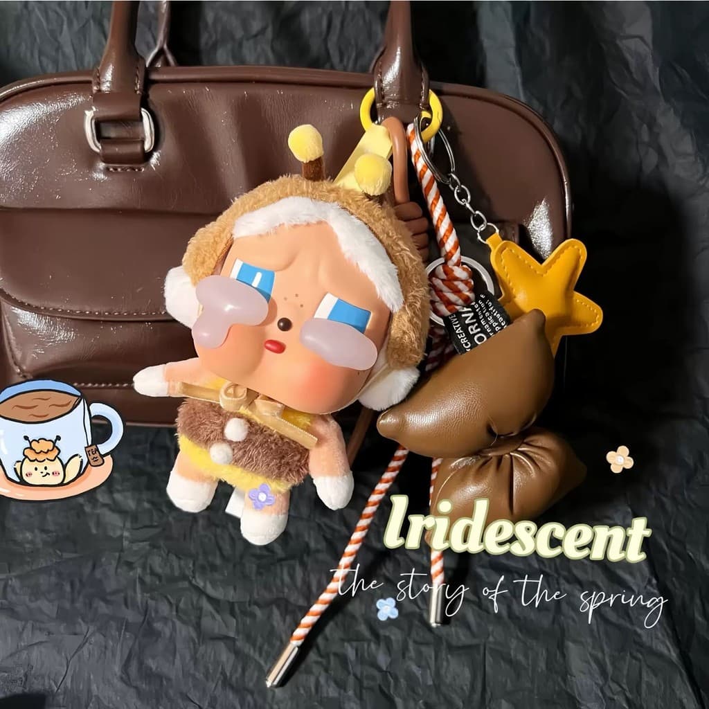 Crybaby Mystery Box Doll Tears Factory Vinyl Plush Doll Mystery Box Series Crybaby อินเทรนด์เล่นของเล่นตุ๊กตาตุ๊กตาพวงกุญแจ Charm Plush กระเป๋าแขวนสาวจี้ รูปที่ 1