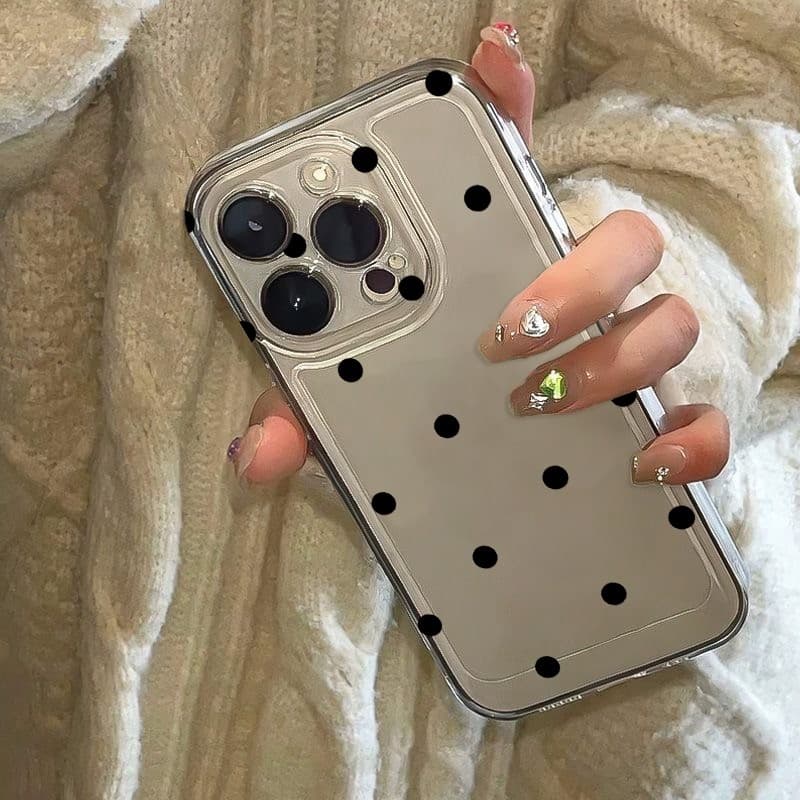 สินค้า ! เคสจุดดำ “Black Polka Dot” เคส iPhone17 16 15 Pro Max 14 13 12 11 XS 8 7 เคสจุดดำสไตล์คลาสสิก เคสขอบโ รูปที่ 1