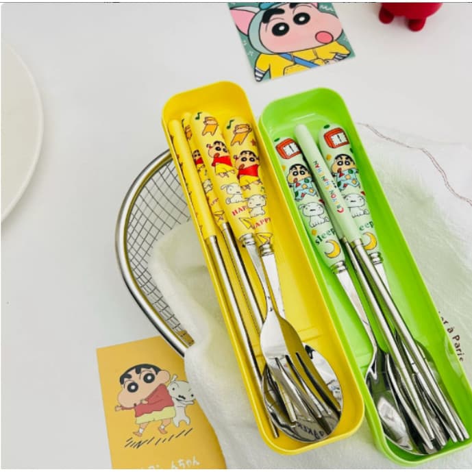 ชุดช้อนส้อมและตะเกียบสแตนเลสลาย Crayon Shin-chan สำหรับนักเรียน พกพาสะดวก พร้อมกล่อง TH รูปที่ 7
