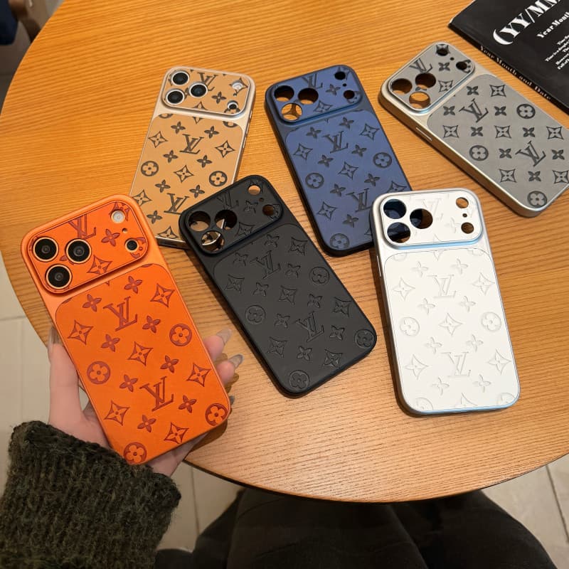 ป้ายแบรนด์หรู เคสไอโฟน 17 pro max 16 pro max 15 pro max 14 pro max 13 pro max เคสไอโฟน 13 16 15 17 14 เคส iphone 16 pro 17 pro 15 pro 13 pro 14 pro เคสโทรศัพท์ กันกระแทก หนังนูน รูปที่ 1