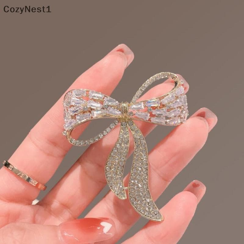 Bow Tie Rhinestone เข็มกลัดหญิงบุคลิกภาพแฟชั่น Pin ชุด Anti-light Corsage เครื่องประดับของขวัญ null รูปที่ 3