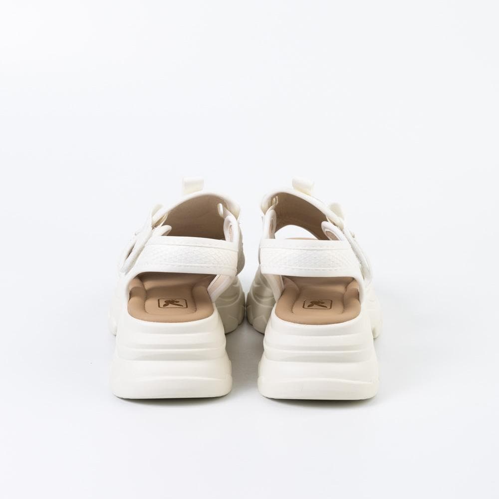 Playboy รุ่น Kady Slingback Sandals รองเท้าแตะรัดส้น รหัสST-H261C1244-WH ดีไซน์รัดส้นทรงส้นตึกสปอร์ต สีMilkky รูปที่ 3