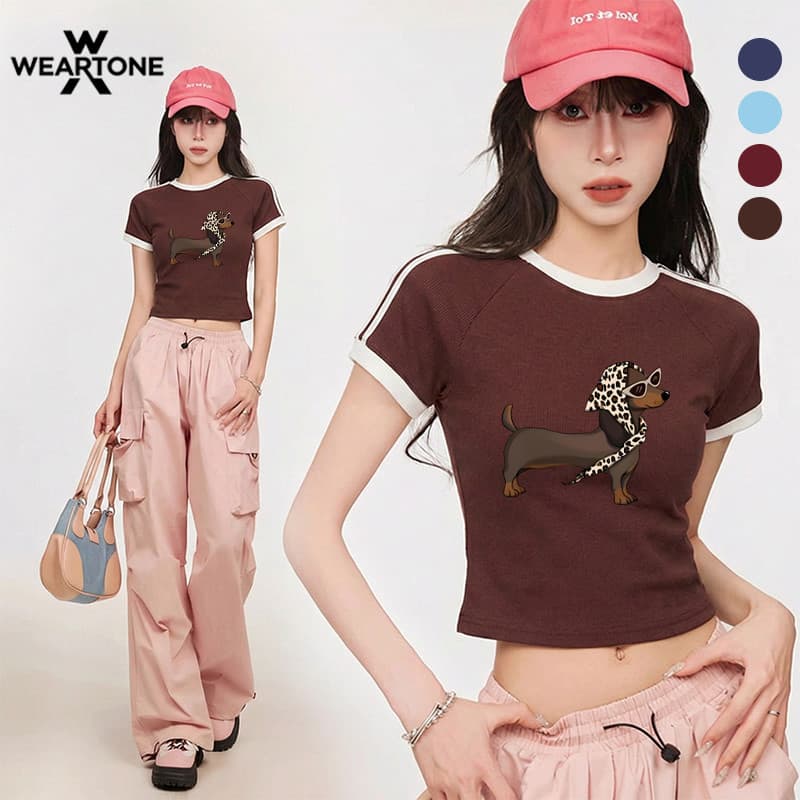 WEARTONE เสื้อยืดแขนสั้ ลาย“Sunglasses scarf dog” เสื้อสั้นเข้ารูปส ไตล์สปอร์ตสาวหวานสุดฮอต เสื้อแขนสั้นรัดรูปน่ารัก รูปที่ 3