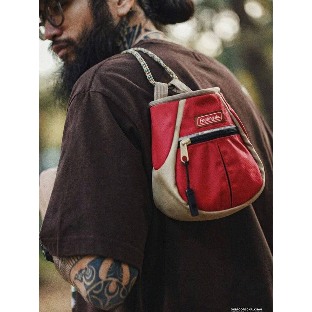 MADEN Men American Mountain Style Chalk Bag Outdoor Crossbody Bag Red Portable Open Top Storage Bag รูปที่ 1