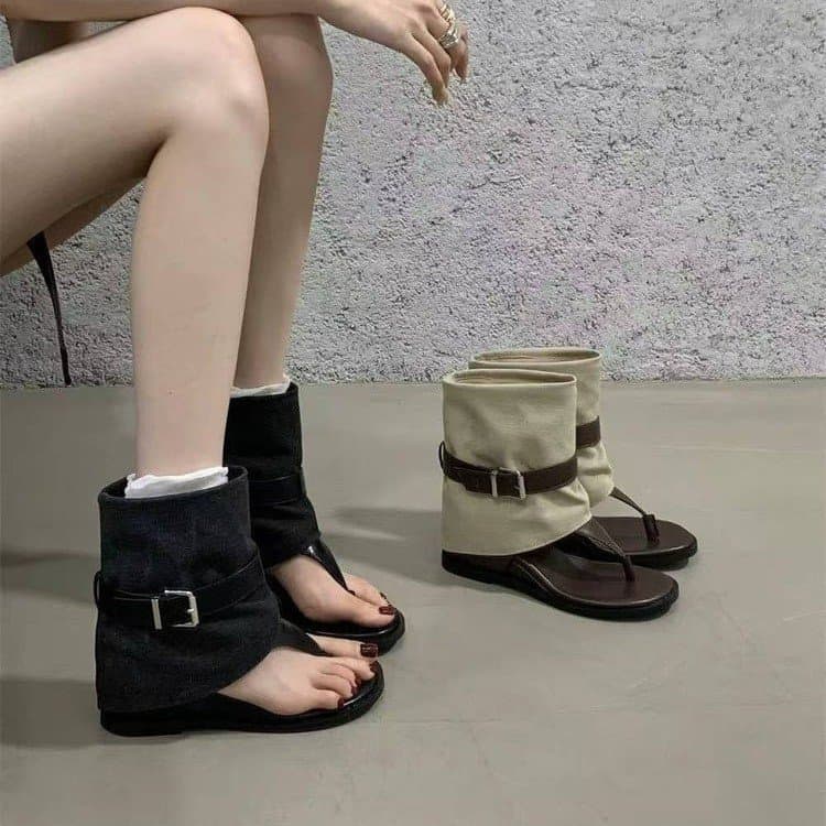 รองเท้าแตะพื้นมแบน PU ใหม่ สำหรับฤดูใบไม้ผลิและฤดูร้อน ใส่สบายและป้องกันการลื่นไถล รูปที่ 1