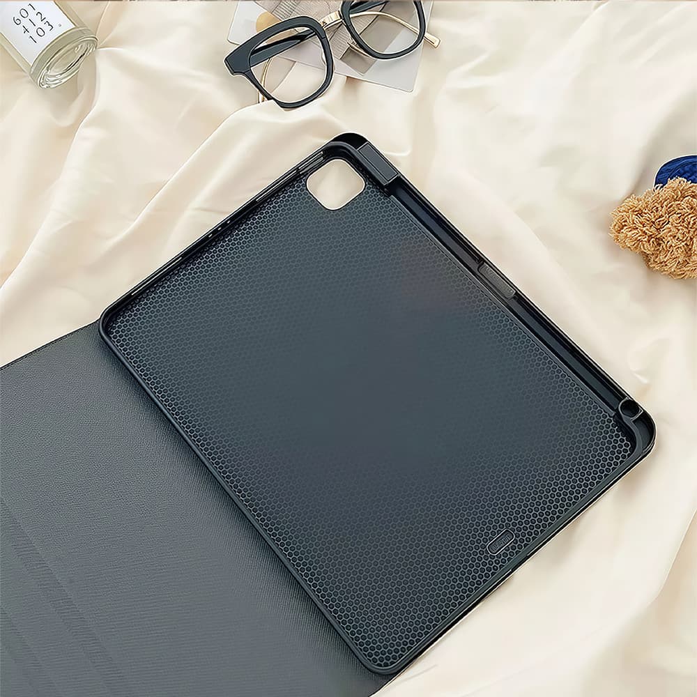 24ชั่วโมงจัดส่งเคสiPad Air7/6 13 Pro13 2024 Gen11 Gen8/9 Air5 mini7 รุ่นตัวละครน่ารัก ผิวสีเทา ป้องกันแรงกระแทกดี รูปที่ 9