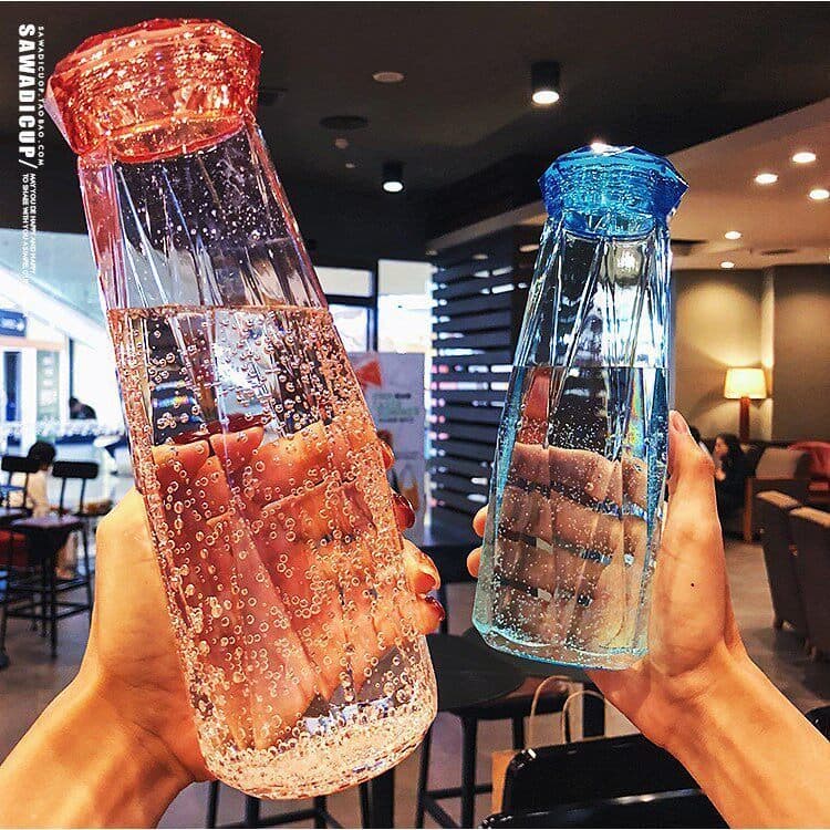 ขวดแก้วคริสตัล ขนาด 500ml. รูปเพชร ขวดน้ำลายเพชร ขวดแก้วใส กระบอกแก้วน้ำ มีให้เลือก 5สี ดีไซน์สวยงาม รูปที่ 4